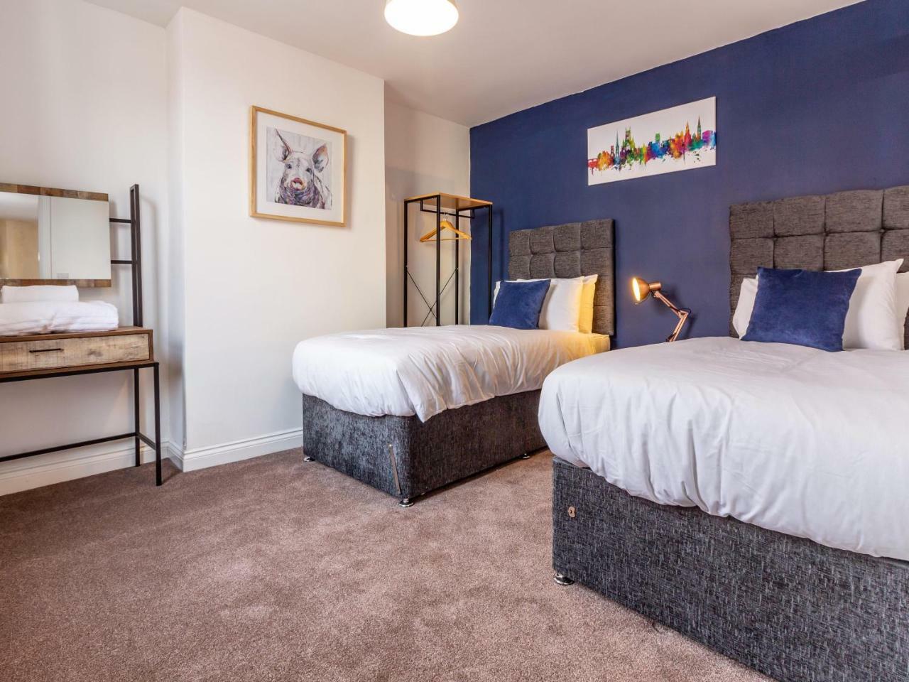 Northfield Street, Worcester City Centre - Guest Homes 외부 사진